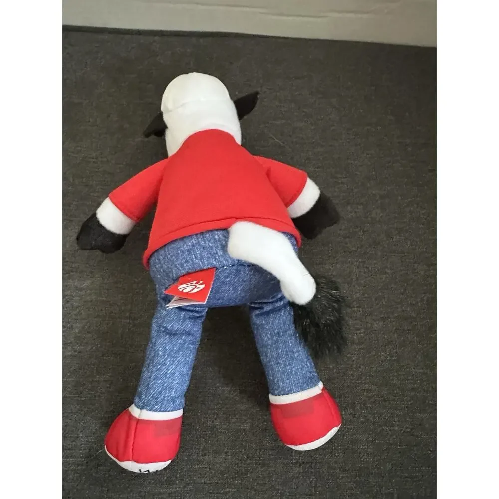 2026 Chick-fil-A Cow Plush Bun Chicken Pickle Pickle Bun Eat Mor Chikin 9”
